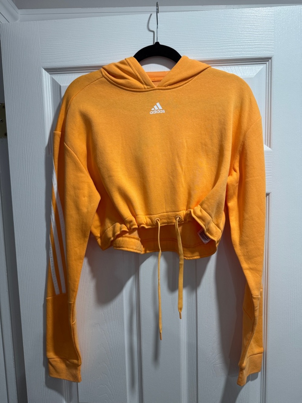 adidas Cropped Hoodie in Vibrant orange medium